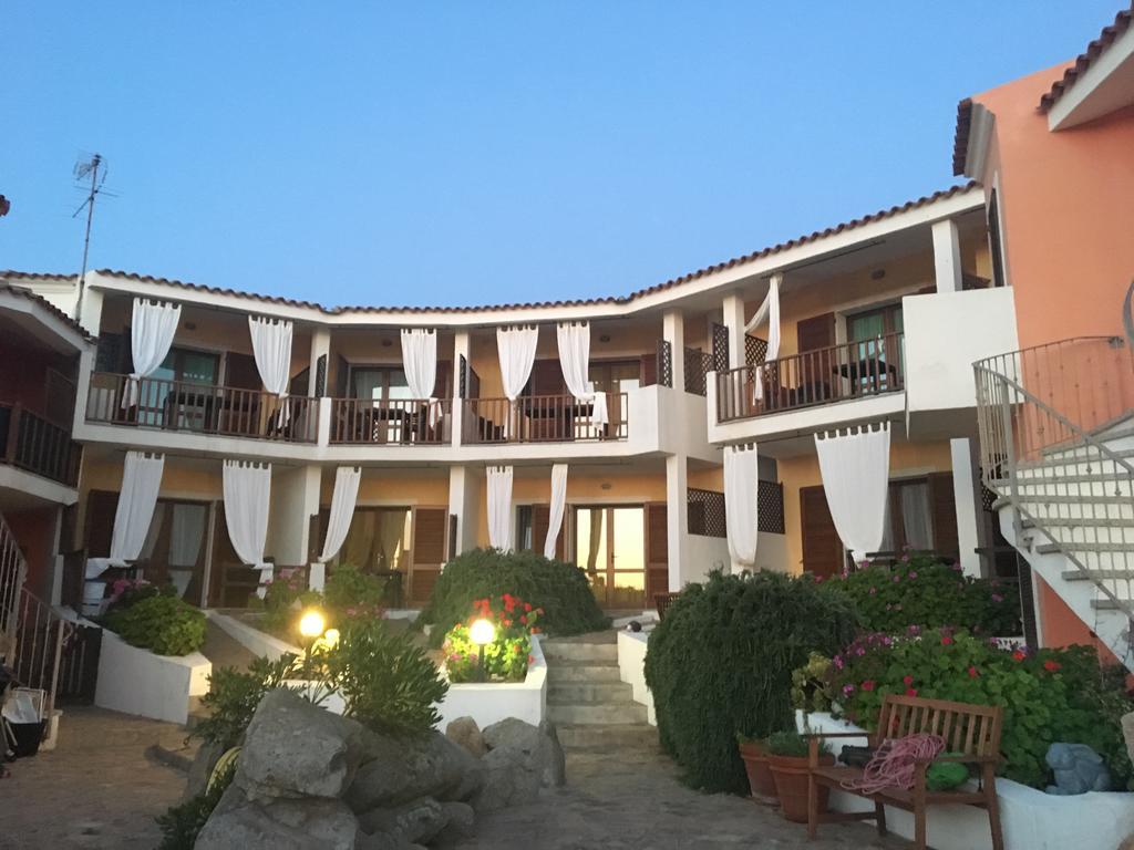 Aparthotel Residenza Lucia Santa Teresa Gallura Exterior foto